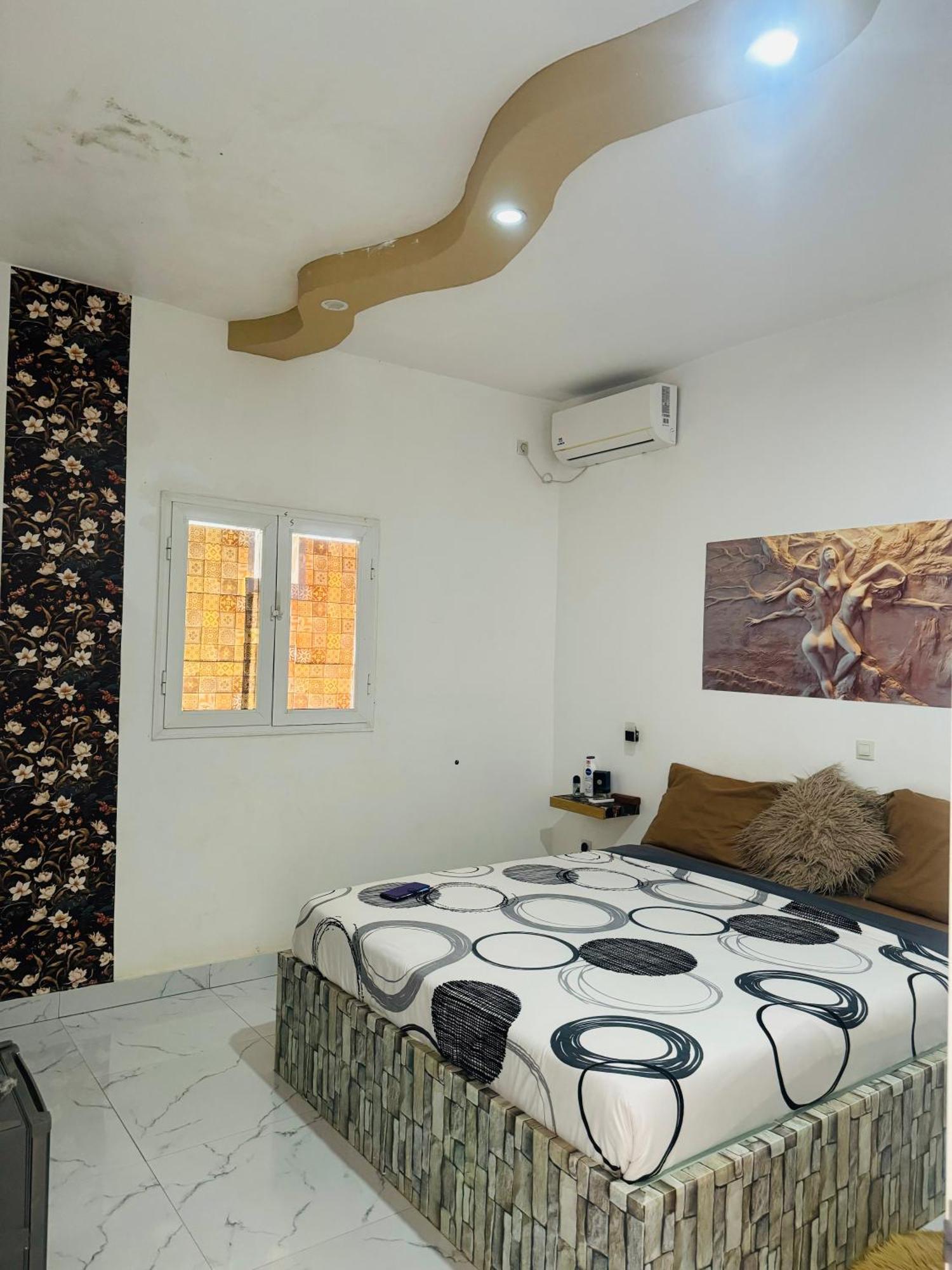 Bed and Breakfast Grace House Jacuzzi Saly Portudal Esterno foto